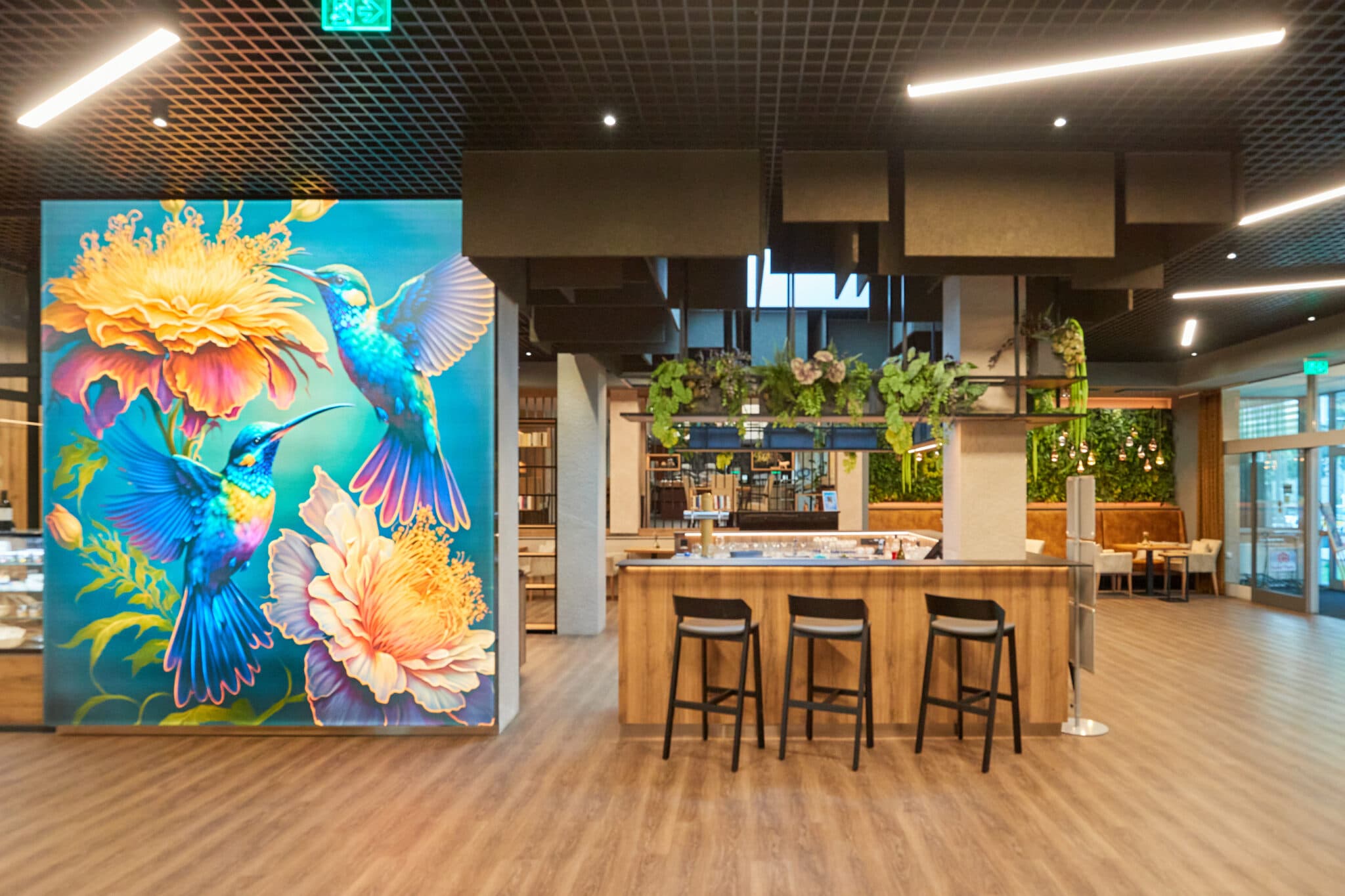 Lobby bar